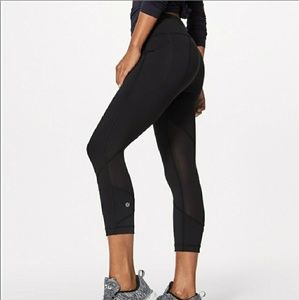 Lululemon crops